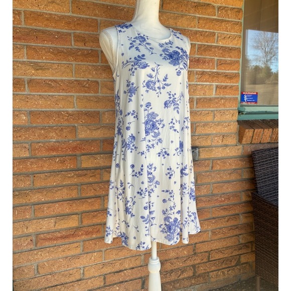 Floral Toile Stretchy Boho Swing Dress W Medium Blue White NWT Sleeveless A-Line - Picture 2 of 11